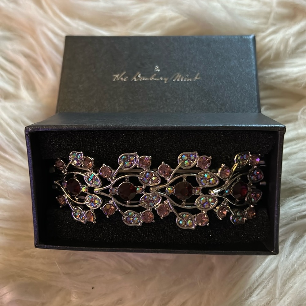 Danbury Mint Rhinestone Stretch Bracelet